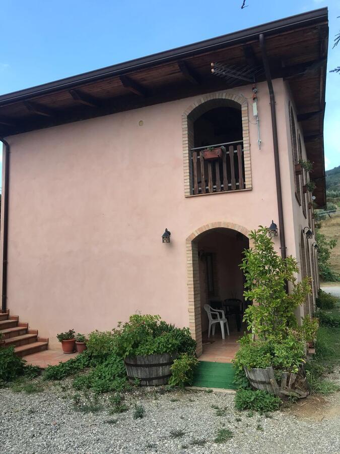 Agriturismo Pingitore Luzzi Luaran gambar
