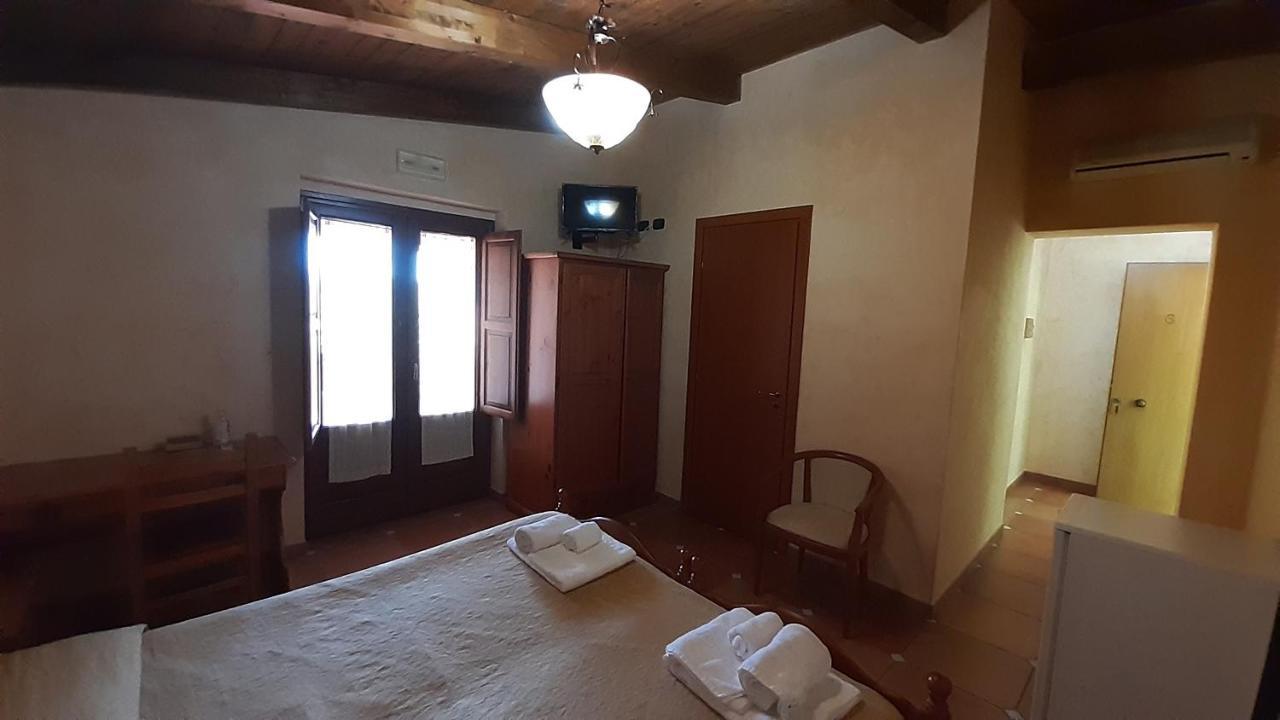 Agriturismo Pingitore Luzzi Luaran gambar