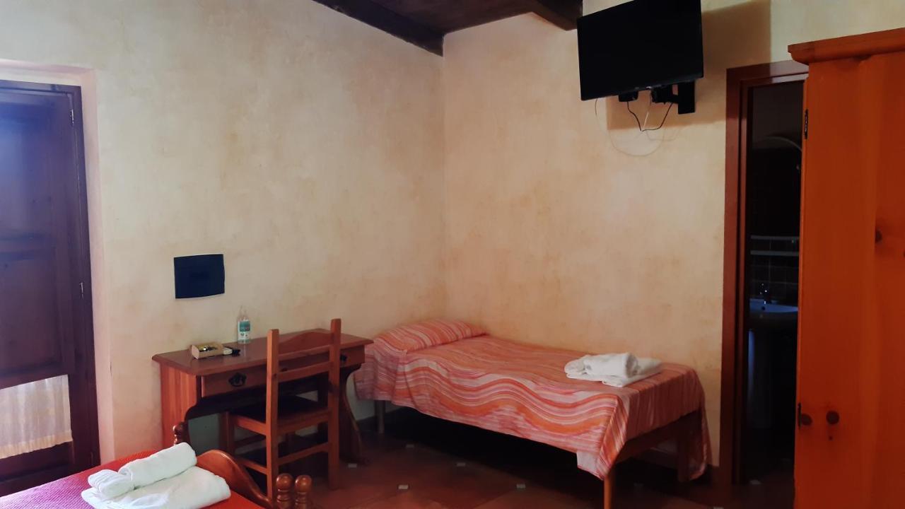 Agriturismo Pingitore Luzzi Luaran gambar